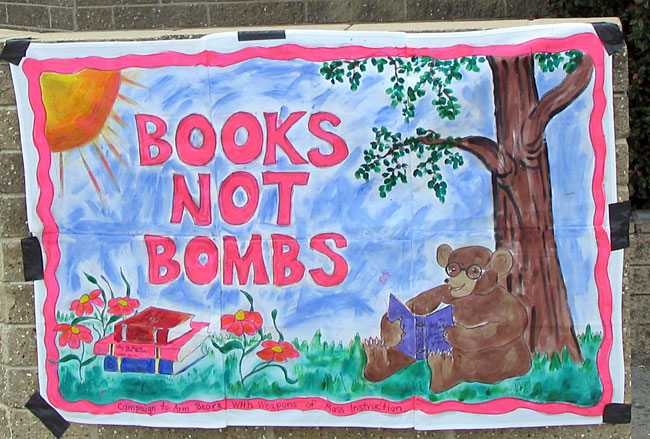 4-books-not-bombs.jpg 